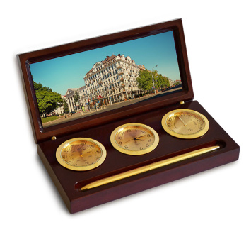 Метеостанция настольная ''Традиция''